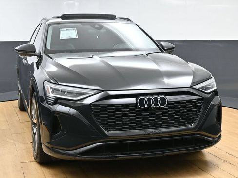 Used 2024 Audi Q8 e-tron Premium Plus w/ Premium Plus Package AWD/4WD image 4