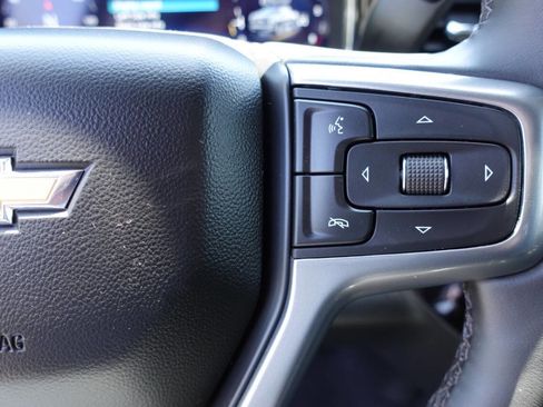 Used 2024 Chevrolet Silverado 1500 LT AWD/4WD image 47