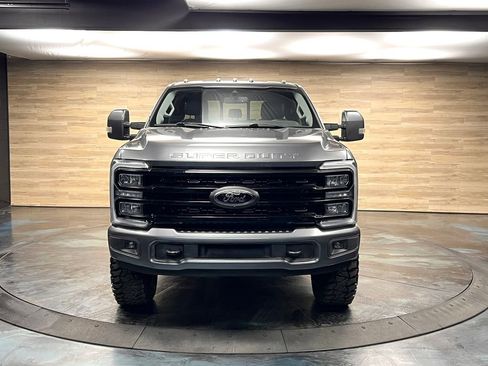 Used 2024 Ford F250 Lariat w/ Tremor Off-Road Package image 18