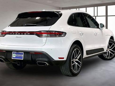 Used 2023 Porsche Macan AWD/4WD image 6