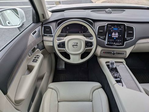 Certified 2023 Volvo XC90 T8 Ultimate w/ Protection Package Premier AWD/4WD image 23