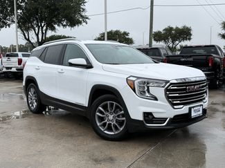 Used 2024 GMC Terrain SLT video 2