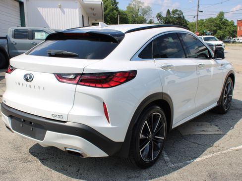 Used 2023 INFINITI QX55 Sensory w/ Lighting Package AWD/4WD image 7