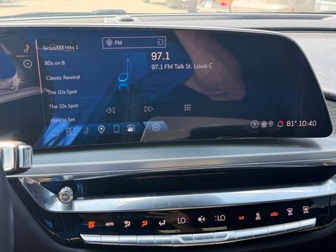 Used 2024 Cadillac Lyriq Luxury w/ LPO, Floor Liner Package AWD/4WD image 12