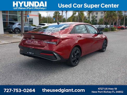 New 2026 Hyundai Elantra Sport image 7