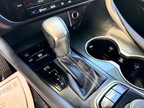 Used 2018 Lexus RX 350 350 BASE w/ Accessory Package image 12