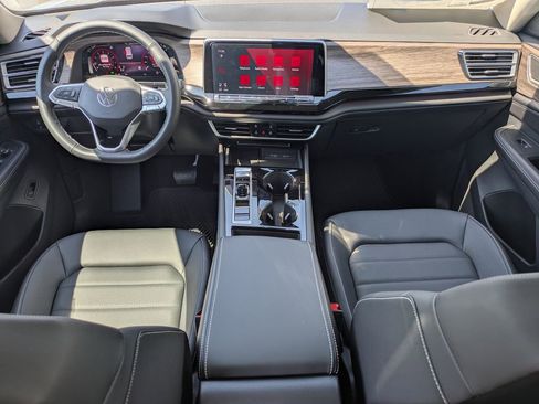 New 2026 Volkswagen Atlas SEL AWD/4WD image 2