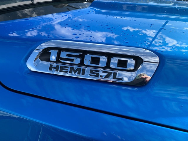 Used 2021 RAM 1500 4x4 Quad Cab image 9