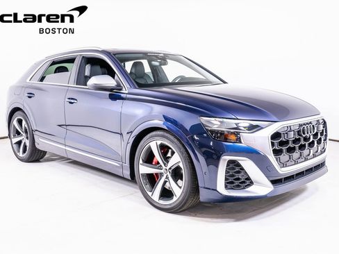 Used 2024 Audi SQ8 Prestige w/ Prestige Package AWD/4WD image 7