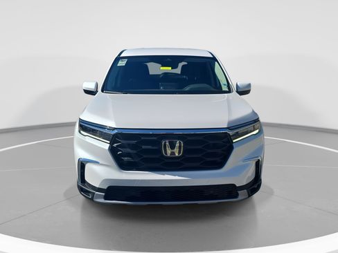 Used 2025 Honda Pilot EX-L image 2