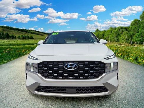Used 2023 Hyundai Santa Fe SE w/ Winter Weather Package FWD image 8