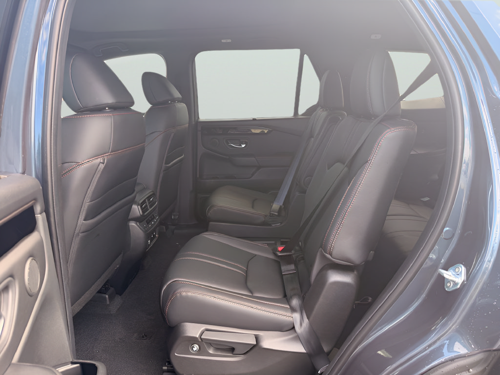 New 2026 Honda Pilot TrailSport image 16