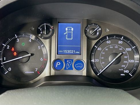 Used 2014 Lexus GX 460 AWD/4WD image 12