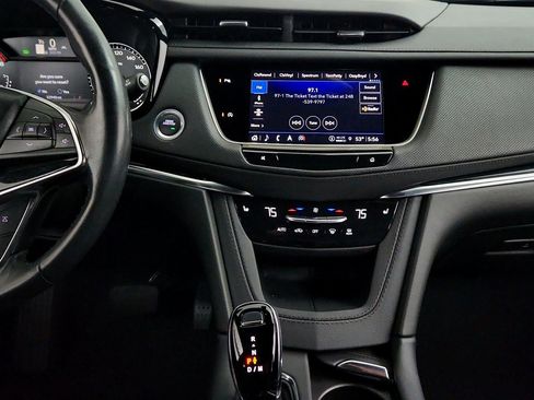 Certified 2024 Cadillac XT5 Premium Luxury FWD image 21