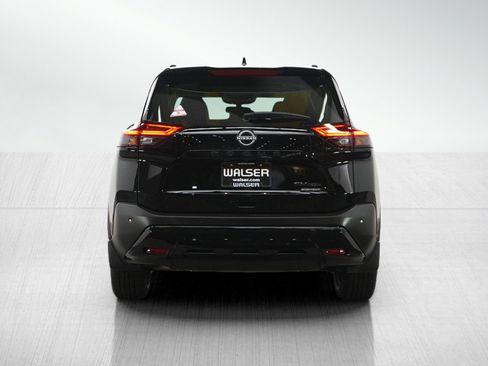 Used 2023 Nissan Rogue SV w/ SV Premium B Package AWD/4WD image 4