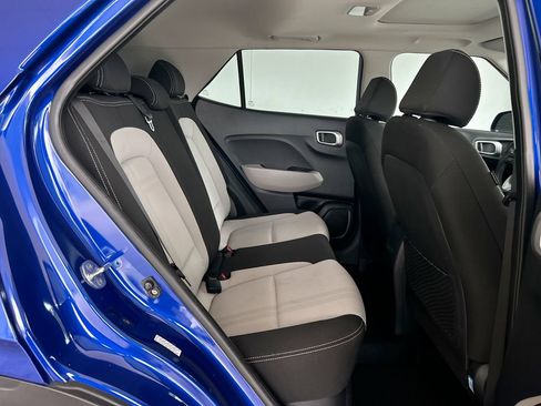 Used 2022 Hyundai Venue SEL w/ Cargo Package FWD image 32