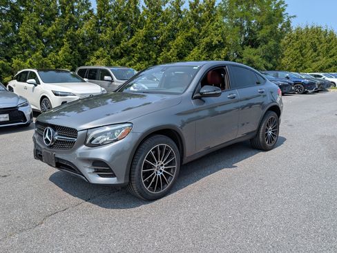 Used 2019 Mercedes-Benz GLC 300 4MATIC Coupe image 7