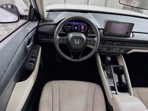 Used 2023 Honda Accord LX image 15