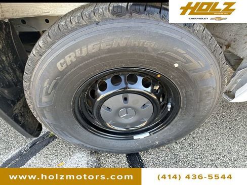 Used 2025 Mercedes-Benz Sprinter 2500 image 30