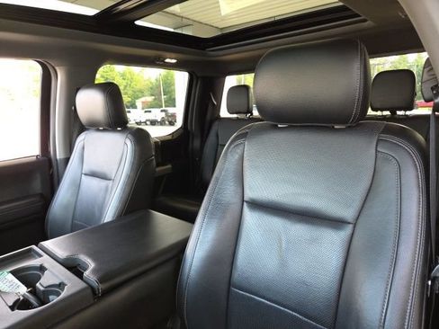 Used 2018 Ford F350 Lariat w/ Lariat Ultimate Package AWD/4WD image 30