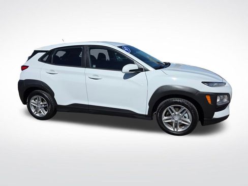 Used 2019 Hyundai Kona SE image 4