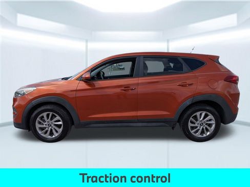 Used 2016 Hyundai Tucson SE FWD image 2