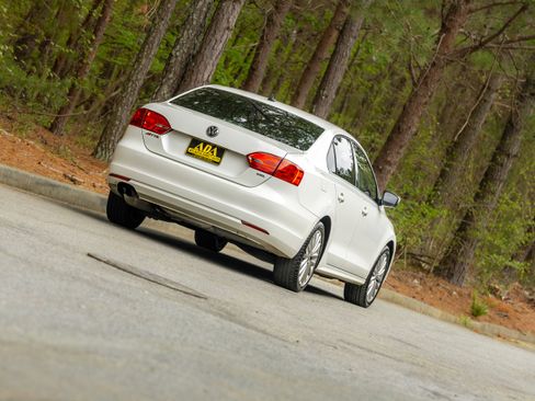 Used 2014 Volkswagen Jetta SEL image 52