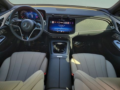 Certified 2025 Mercedes-Benz E 450 4MATIC Sedan image 17