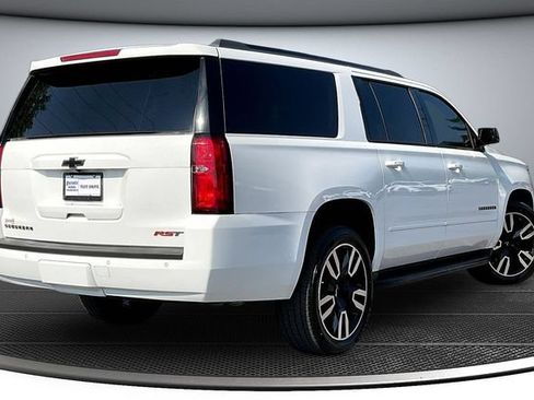 Used 2019 Chevrolet Suburban Premier w/ RST 6.2L Performance Edition AWD/4WD image 5