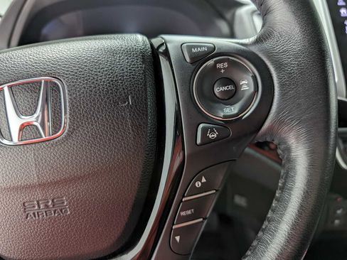 Used 2017 Honda Pilot Elite image 38