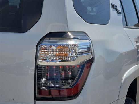 Certified 2024 Toyota 4Runner TRD Off-Road Premium image 14