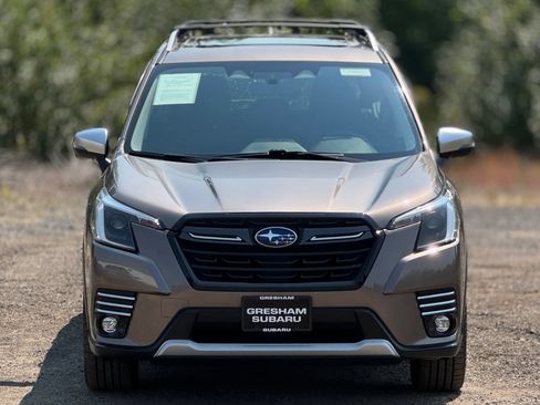 Used 2022 Subaru Forester Touring w/ Popular Package #2 AWD/4WD image 2