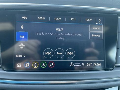 Used 2022 Buick Enclave Premium image 13