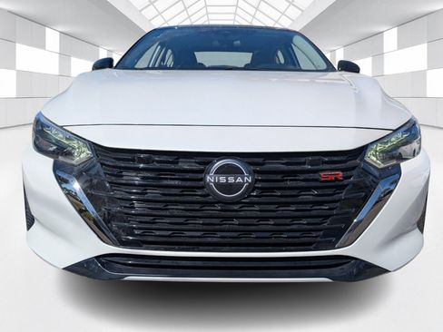 Certified 2024 Nissan Sentra SR w/ SR Premium Package image 2