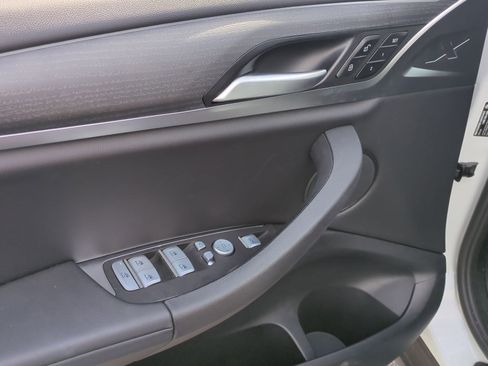 Certified 2023 BMW X3 xDrive30i w/ Premium Package image 15