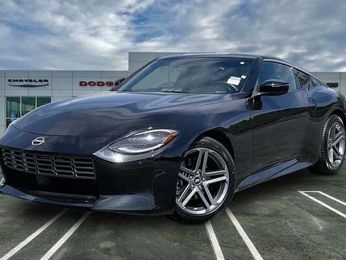 Used 2023 Nissan Z w/ Floor Mat Package RWD image 1