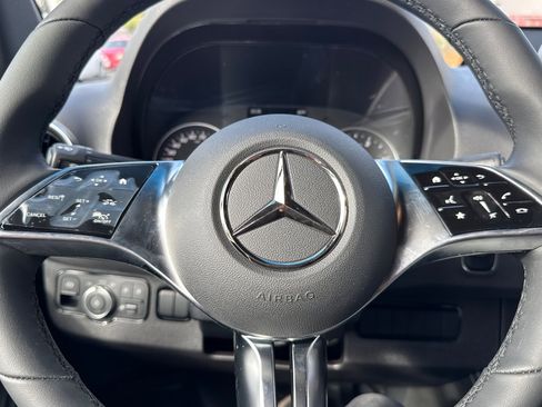 New 2025 Mercedes-Benz Sprinter 2500 image 25