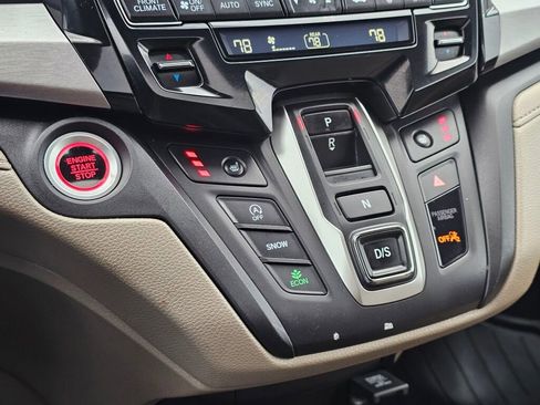 Used 2022 Honda Odyssey EX-L image 25