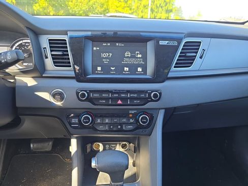 Used 2019 Kia Niro LX w/ Paint Protection Film Package FWD image 24