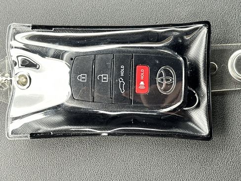 Used 2025 Toyota Highlander XSE AWD/4WD image 34