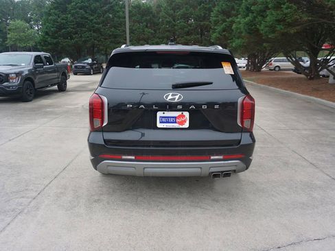 Used 2024 Hyundai Palisade Limited FWD image 25