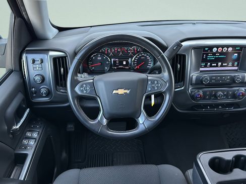 Used 2018 Chevrolet Silverado 1500 LT w/ All Star Edition AWD/4WD image 10