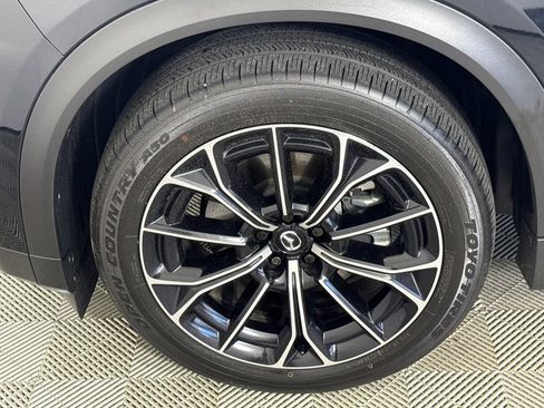 Used 2025 MAZDA CX-70 Plug-In Hybrid w/ Premium Pkg AWD/4WD image 12