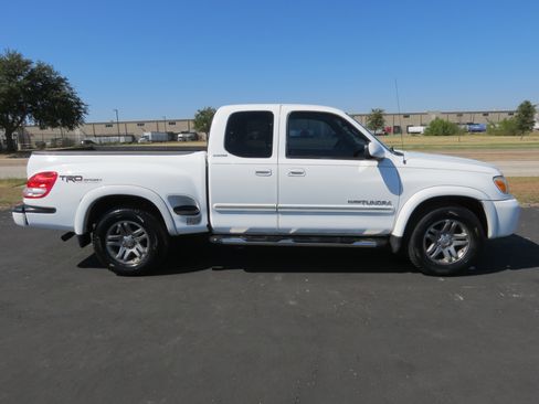 Used 2006 Toyota Tundra Limited image 4
