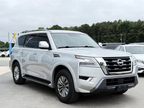 Used 2021 Nissan Armada SV AWD/4WD image 7
