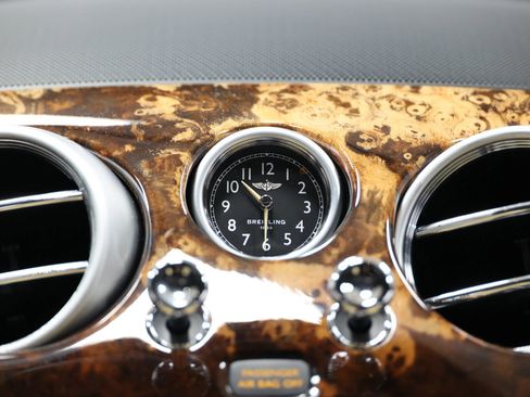 Used 2015 Bentley Flying Spur V8 AWD/4WD image 33