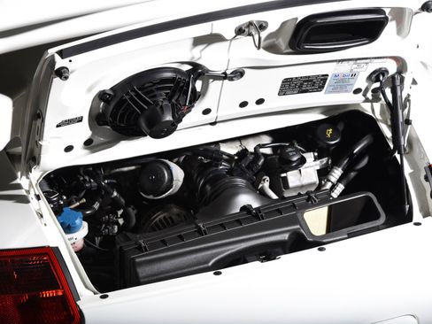 Used 2007 Porsche 911 GT3 RWD image 16