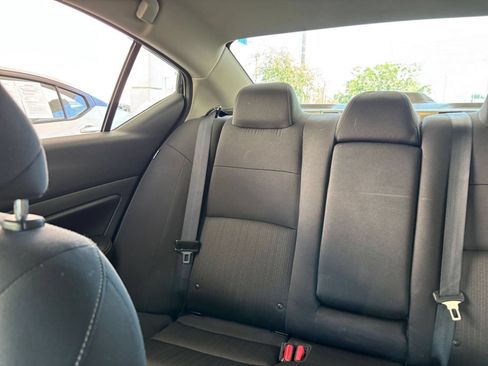 Used 2025 Nissan Altima 2.5 SV FWD image 39