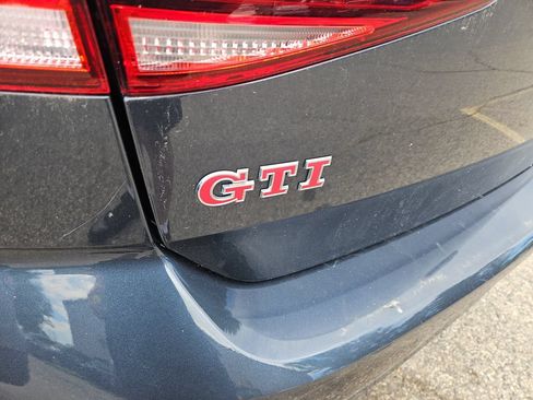 Used 2019 Volkswagen GTI S FWD image 4