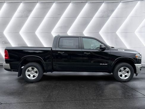 New 2026 RAM 1500 Big Horn AWD/4WD image 6